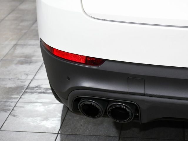 2023 Porsche Cayenne Platinum Edition - 22941057 - 82