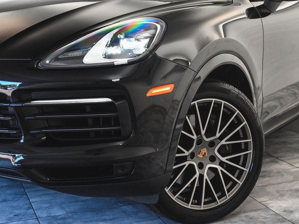 2023 Porsche Cayenne Platinum Edition photo 37