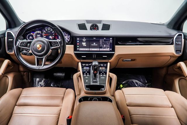 2023 Porsche Cayenne