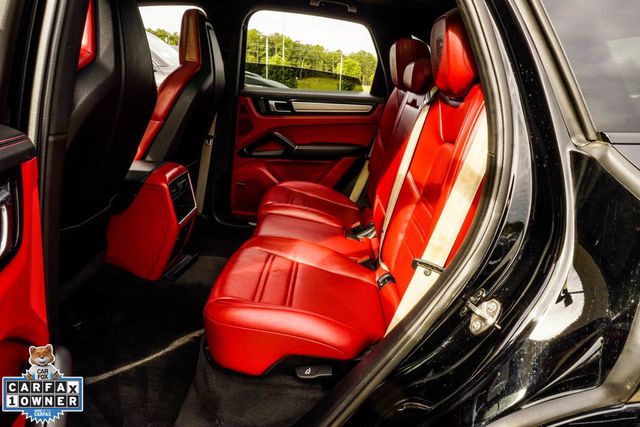 2023 Porsche Cayenne Platinum Edition - 23070129 - 40