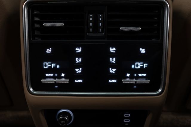 2023 Porsche Cayenne Platinum Edition - 22908447 - 14