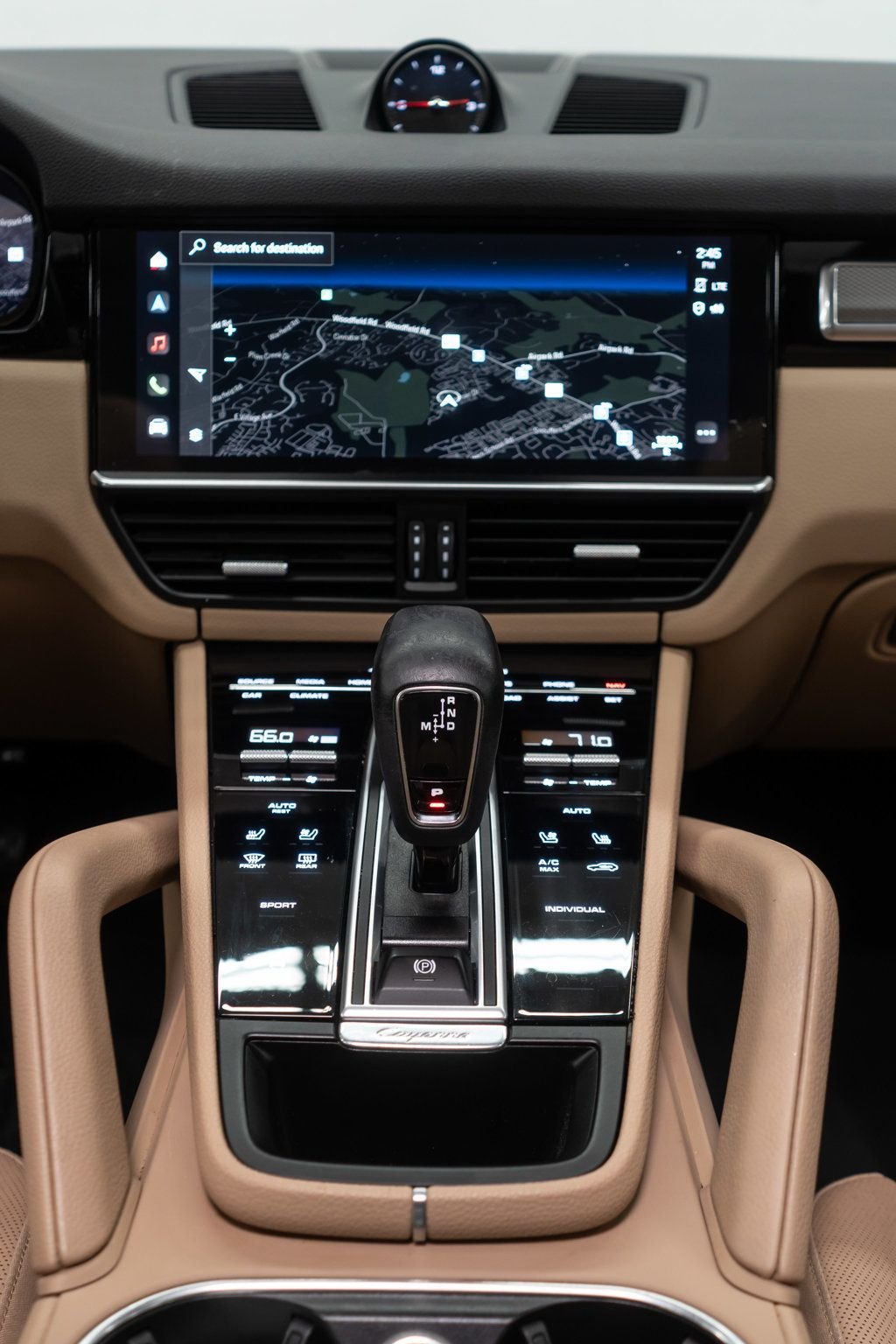 2023 Porsche Cayenne Platinum Edition photo 20
