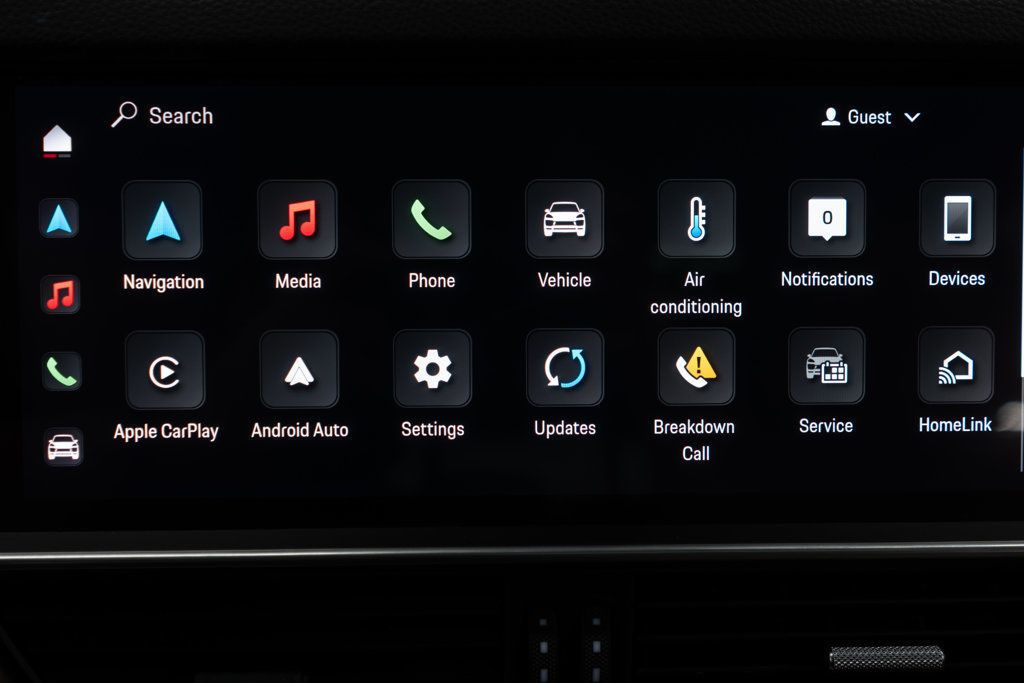 2023 Porsche Cayenne Platinum Edition photo 21