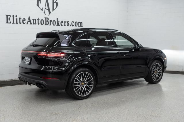 2023 Porsche Cayenne Platinum Edition - 22908447 - 39