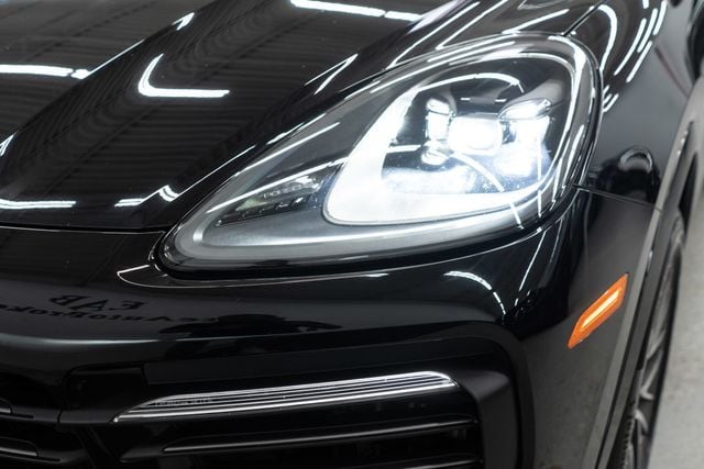2023 Porsche Cayenne Platinum Edition - 22908447 - 44