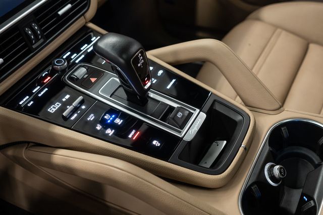 2023 Porsche Cayenne Platinum Edition - 23051387 - 20