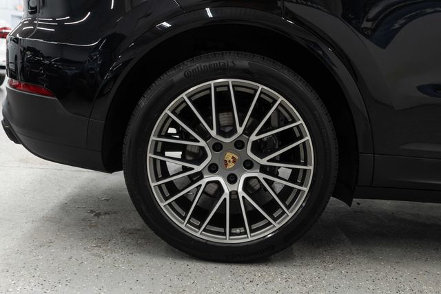 2023 Porsche Cayenne Platinum Edition - 23051387 - 37