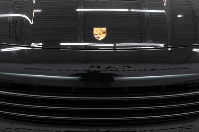 2023 Porsche Cayenne Platinum Edition - 23051387 - 44