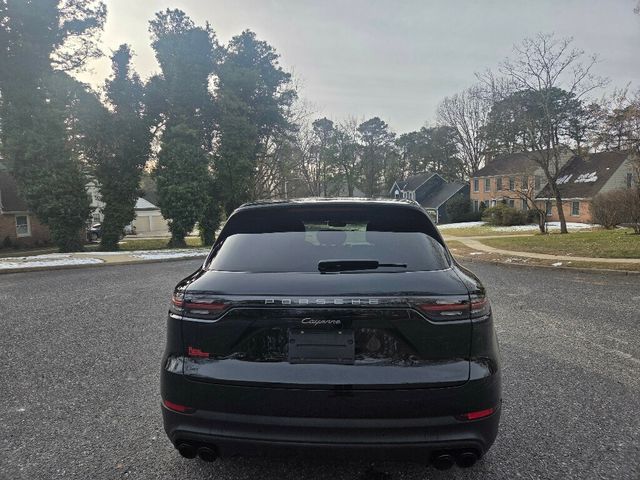 2023 Porsche Cayenne Platinum Edition - 22960787 - 3