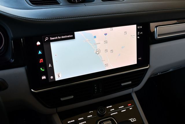 2023 Porsche Cayenne Platinum Edition AWD SUV W/Adaptive Cruise Control - 22973016 - 12