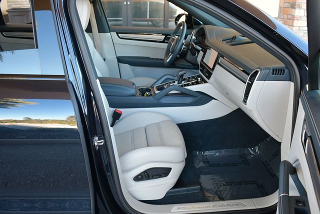 2023 Porsche Cayenne Platinum Edition AWD SUV W/Adaptive Cruise Control - 22973016 - 40