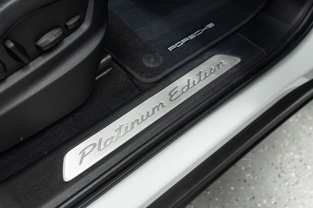 2023 Porsche Cayenne Platinum Edition Coupe - 22935167 - 11