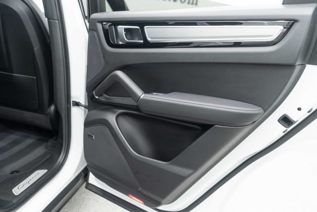2023 Porsche Cayenne Platinum Edition Coupe - 22935167 - 26