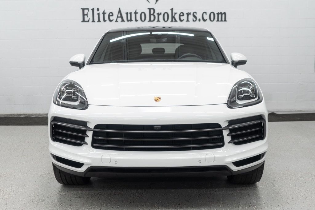 2023 Porsche Cayenne Platinum Edition Coupe photo 2