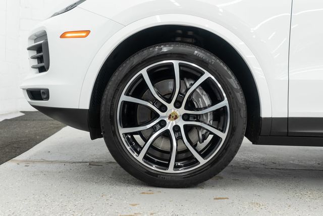2023 Porsche Cayenne Platinum Edition Coupe - 22935167 - 29