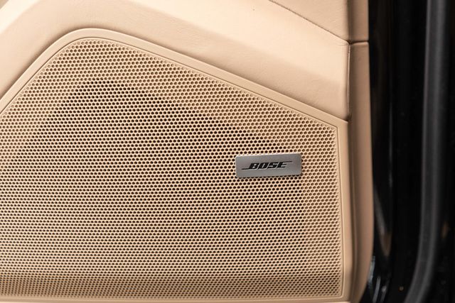2023 Porsche Cayenne Platinum Edition Hybrid Coupe - 23048902 - 17
