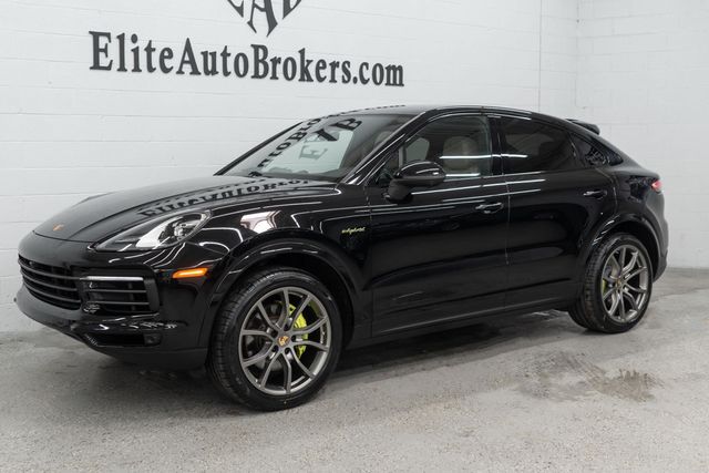 2023 Porsche Cayenne Platinum Edition Hybrid Coupe - 23048902 - 45
