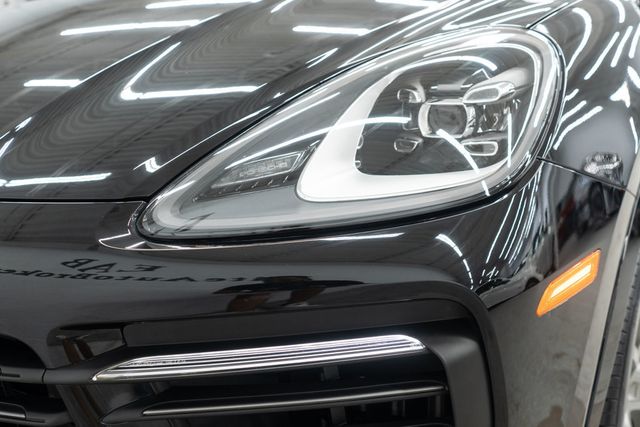 2023 Porsche Cayenne Platinum Edition Hybrid Coupe - 23048902 - 48