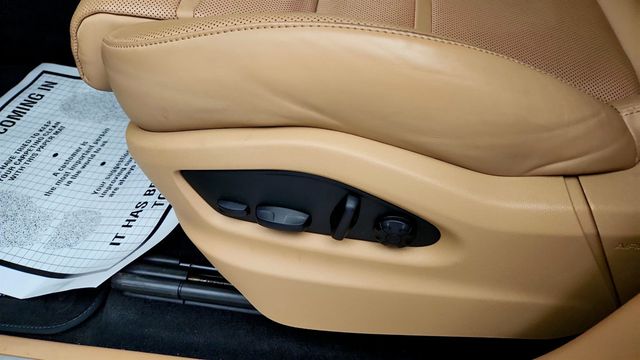 2023 Porsche Cayenne Platinum Edition w/ Premium Package Plus, ACC & Surround View - 23041425 - 11