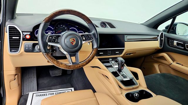2023 Porsche Cayenne Platinum Edition w/ Premium Package Plus, ACC & Surround View - 23041425 - 12