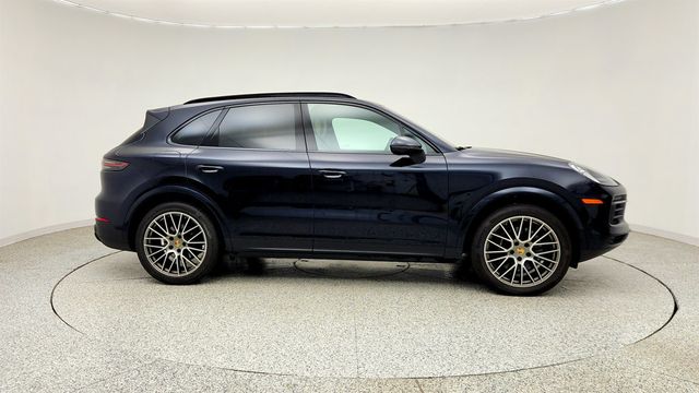 2023 Porsche Cayenne Platinum Edition w/ Premium Package Plus, ACC & Surround View - 23041425 - 3