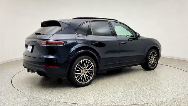 2023 Porsche Cayenne Platinum Edition w/ Premium Package Plus, ACC & Surround View - 23041425 - 4