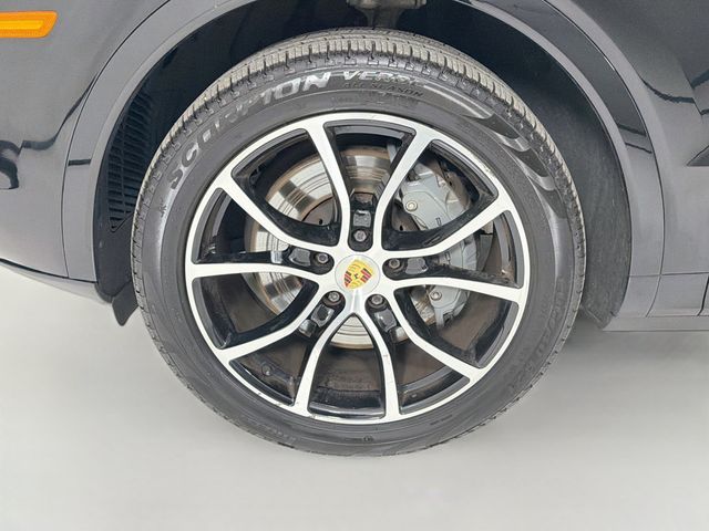 2023 Porsche Cayenne S - 23075764 - 31