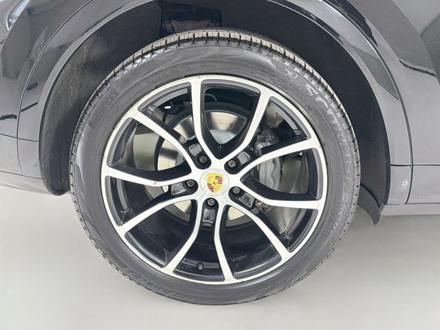 2023 Porsche Cayenne S - 23075764 - 32