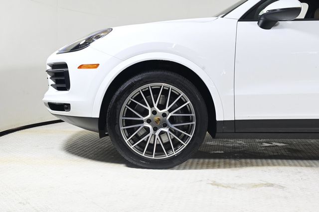 2023 Porsche Cayenne S Platinum Edition - 22956771 - 26