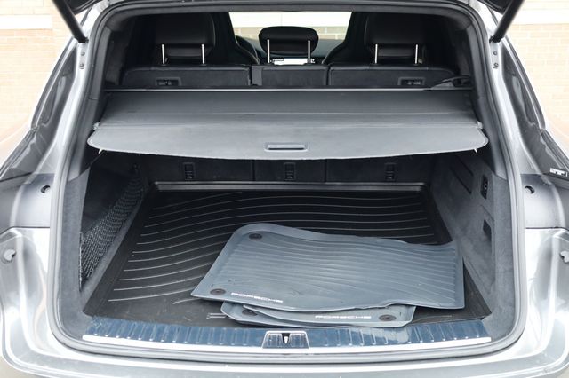 2023 Porsche Cayenne Turbo - 22970718 - 10