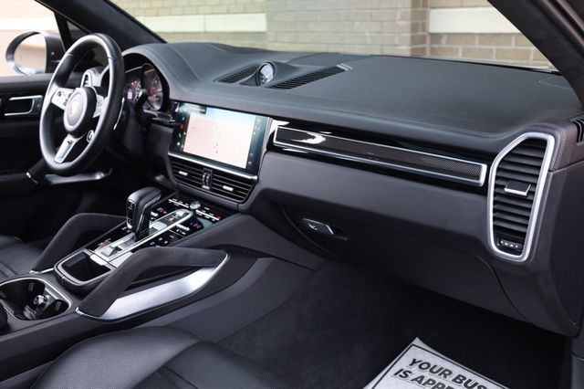 2023 Porsche Cayenne Turbo - 22970718 - 24