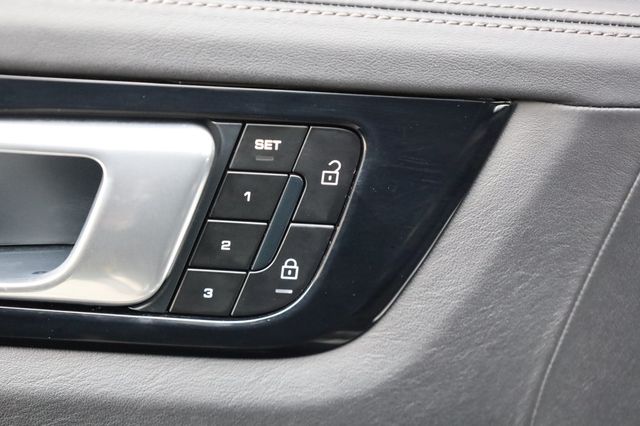 2023 Porsche Cayenne Turbo - 22970718 - 31