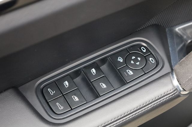 2023 Porsche Cayenne Turbo - 22970718 - 32