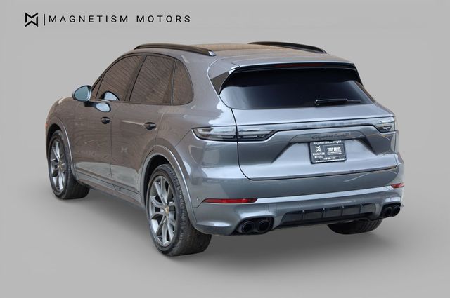 2023 Porsche Cayenne Turbo - 22970718 - 7