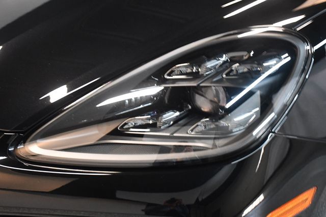 2023 Porsche Cayenne Turbo - 23101444 - 10
