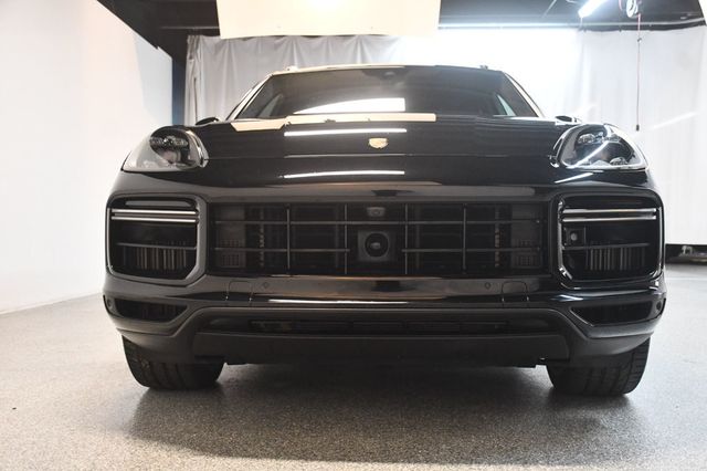 2023 Porsche Cayenne Turbo - 23101444 - 11