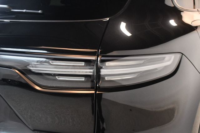 2023 Porsche Cayenne Turbo - 23101444 - 14