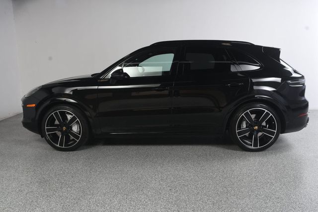 2023 Porsche Cayenne Turbo - 23101444 - 1