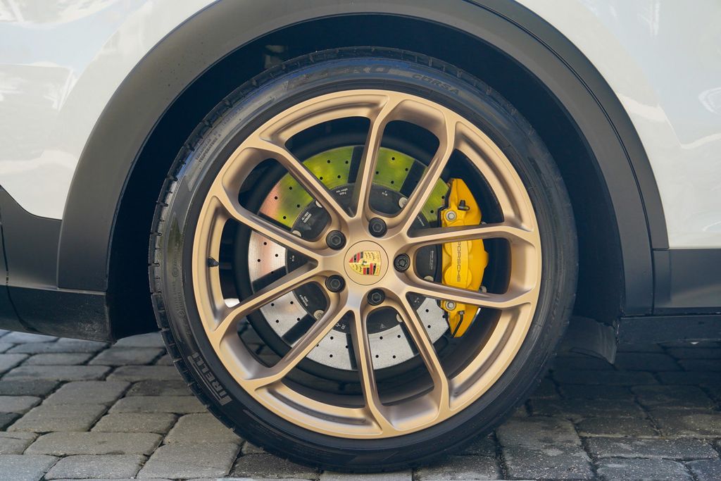 2023 Porsche Cayenne Turbo GT Coupe - 22991814 - 31