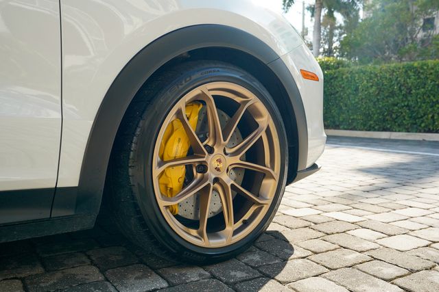 2023 Porsche Cayenne Turbo GT Coupe - 22991814 - 52