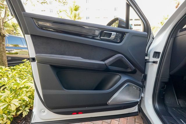 2023 Porsche Cayenne Turbo GT Coupe - 22991814 - 55