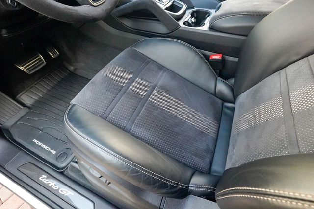 2023 Porsche Cayenne Turbo GT Coupe - 22991814 - 63