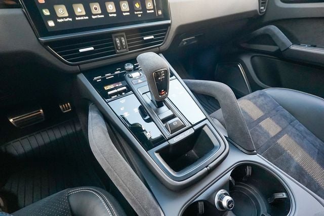 2023 Porsche Cayenne Turbo GT Coupe - 22991814 - 70