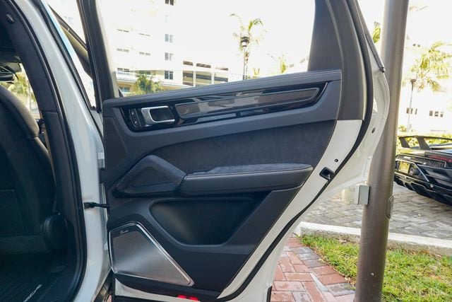 2023 Porsche Cayenne Turbo GT Coupe - 22991814 - 95