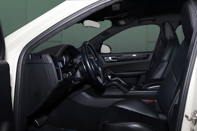 2023 Porsche Cayenne Turbo GT Coupe - 22980297 - 10