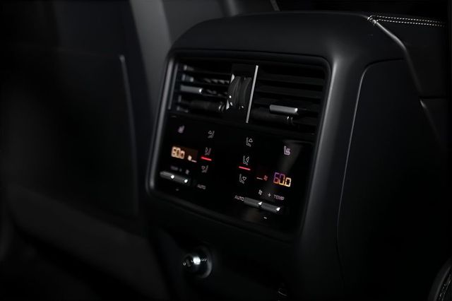 2023 Porsche Cayenne Turbo GT Coupe - 22980297 - 24