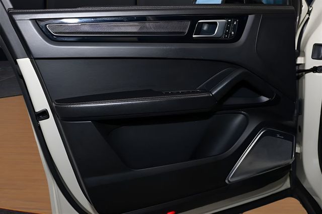 2023 Porsche Cayenne Turbo GT Coupe - 22980297 - 29
