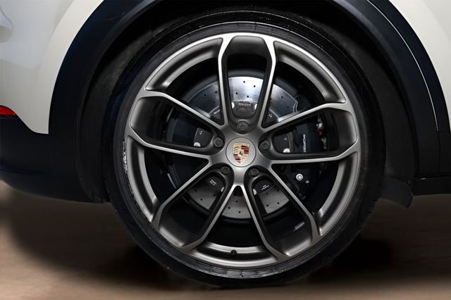 2023 Porsche Cayenne Turbo GT Coupe - 22980297 - 40