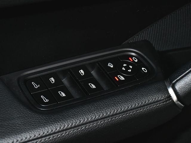 2023 Porsche Cayenne Coupe Base - 23072470 - 9