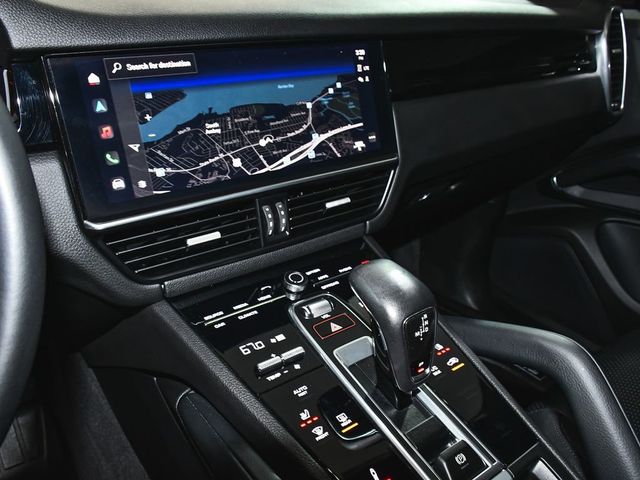2023 Porsche Cayenne Coupe Base - 23072470 - 40